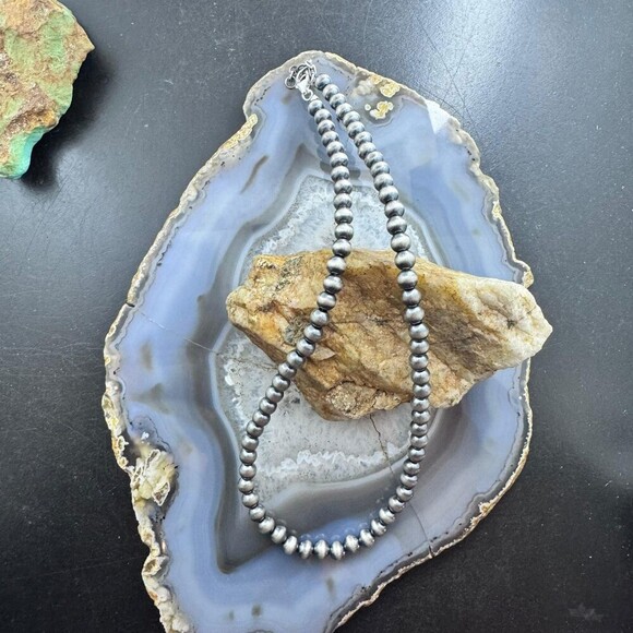 Sterling Silver Southwestern Style 6 mm Navajo Pearl Beads 16"- 18" Necklace - Picture 4 of 10